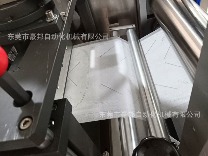 KN95口罩打片机KN95折叠口罩滚片机口罩C型超声波滚切机生产厂家